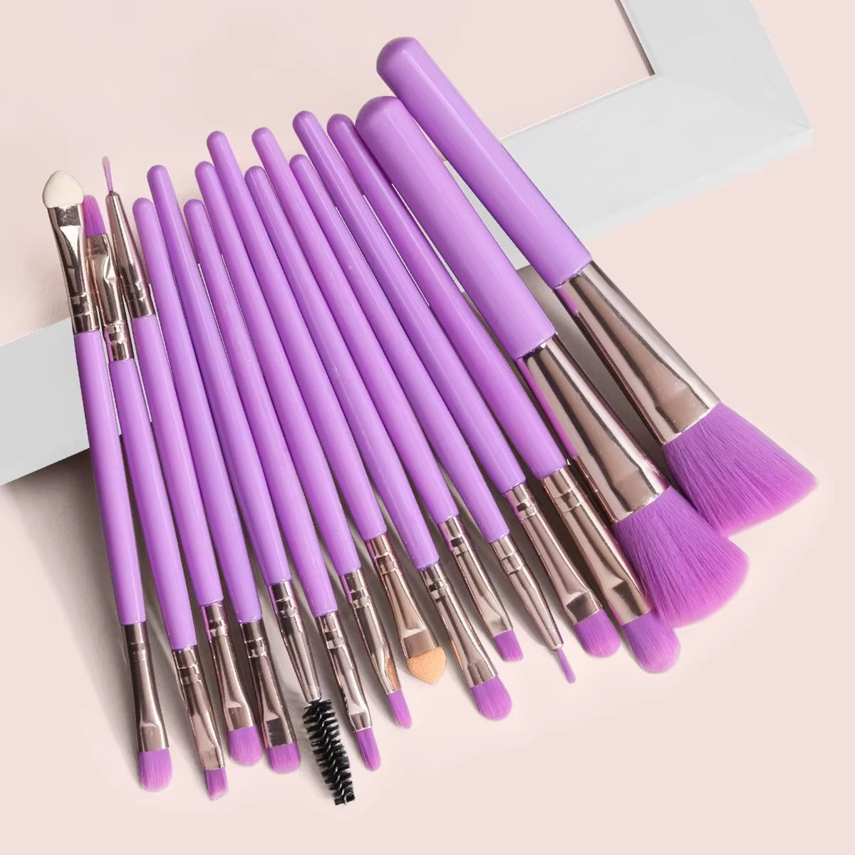 LuxeBrush