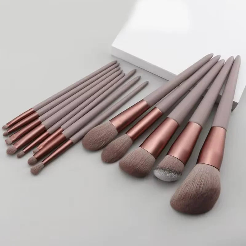 LuxeBrush